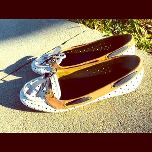Nautical Womens sperry lofers with bow so